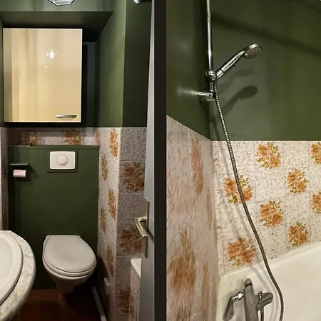 Chez Perrine, Magnifique Face Aux Remparts アパート *